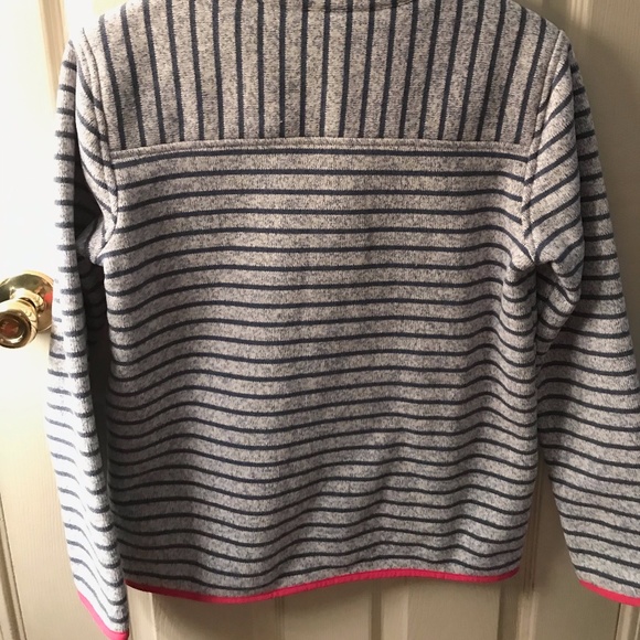 Vineyard vines 1/4 zip - Picture 2 of 6